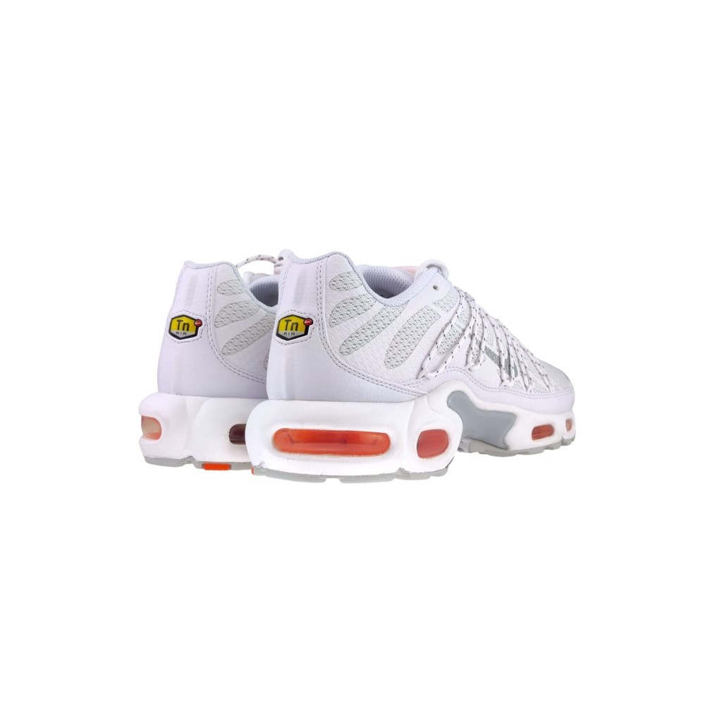 nike-fj4232100-air_max_plus_tn_tuned_utility-4