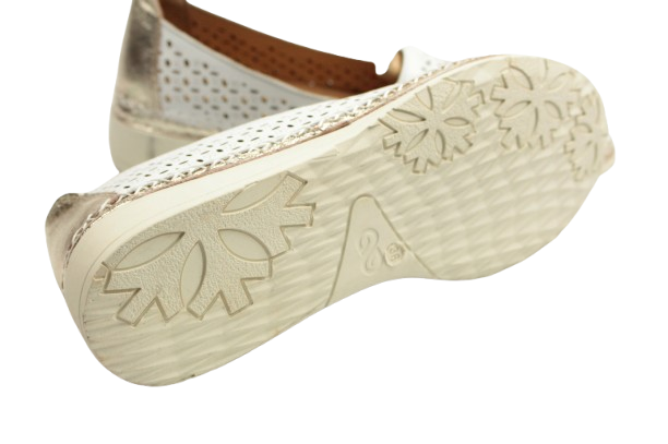 IMG_0839-removebg-preview (1)