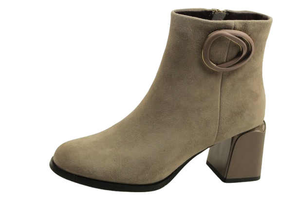 IMG_1540-removebg-preview