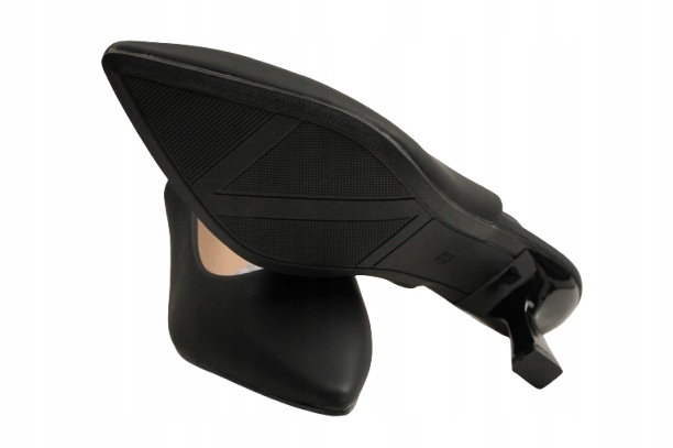 Czolenka-Potocki-26-41315BK-r-37-Czarne-z-odkryta-pieta-kaczuszka-Rozmiar-37