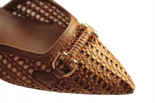 e678672da4d6c2b1542fabfd418446e53339bd6a90288d391e5c14dd556d689c84b25af8c45d589a7ce061b40f5d2d99714084c921a1dd60a399b1049499ca02d9e52cb2ca1ba6d9b4363bb93194afd8 Czolenka-damskie-Azurowe-Tamaris-1-29634-44-305-COGNAC-r-36-Kaczuszka-Rozmiar-36