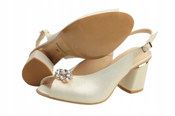 7db76ff5a58e833360c57aefe5a7f7f2853175f6bbbbc967e6540d4c4ade801c4ef64f22855c190b5bd3137a60360d9e343cfc9b4f15a408828ddb7855a72c6bd9e52cb2ca1ba6d9b4363bb93194afd8 Sandaly-Boccato-1035-254-r-40-Zlote-WLOSKIE-Eleganckie-WYJSCIOWE-Rozmiar-40