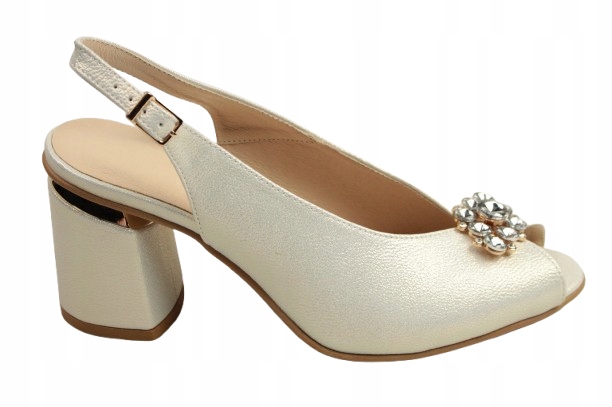 d0e75755664e3b3864d613ffafa81fe1139a1c186f8ed44fa725f79fbb83dc3c74c3427158d0fdba5941e3171a290d6131a92de104578af04a7d689590bce375131fd3a9c2b8c439fcaf2e6f2d0530e5 Sandaly-Boccato-1035-254-r-40-Zlote-WLOSKIE-Eleganckie-WYJSCIOWE